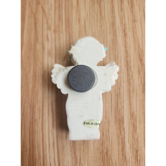 Vintage Angel Cherub Magnet with Flower Crown & Wings Decorative Figurine 3.75" - Picture 2 of 4